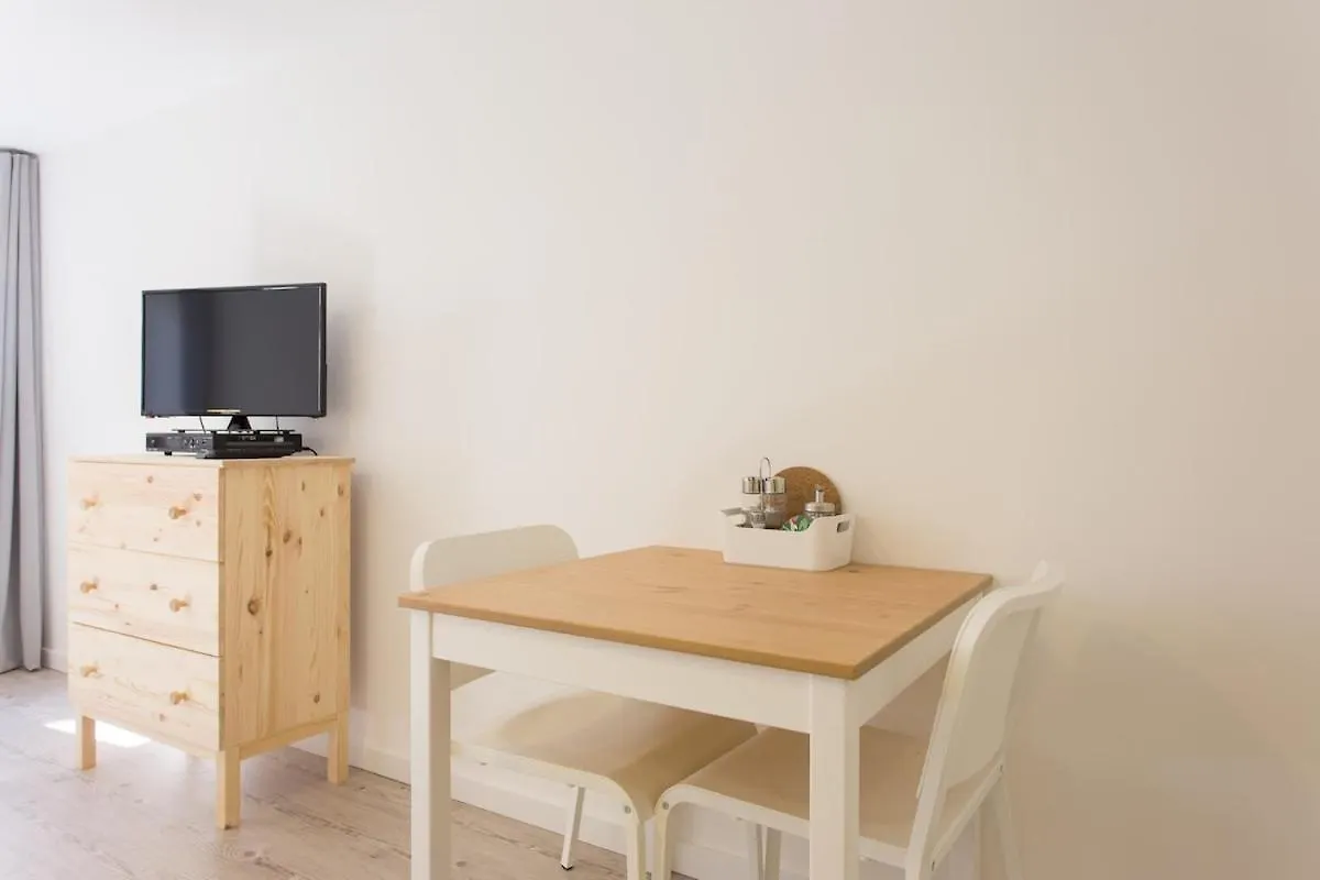 Santana Best Location Studio Lisbon Apartment